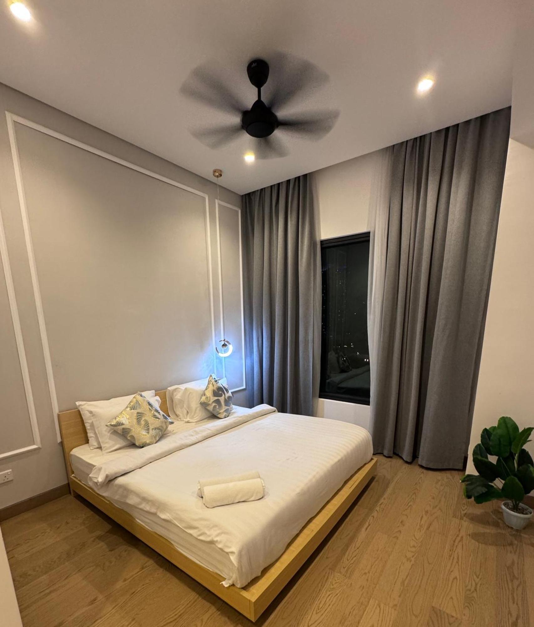 Infinity Pool Suite Bukit Bintang Lalaport Bbcc Kuala Lumpur Exterior photo